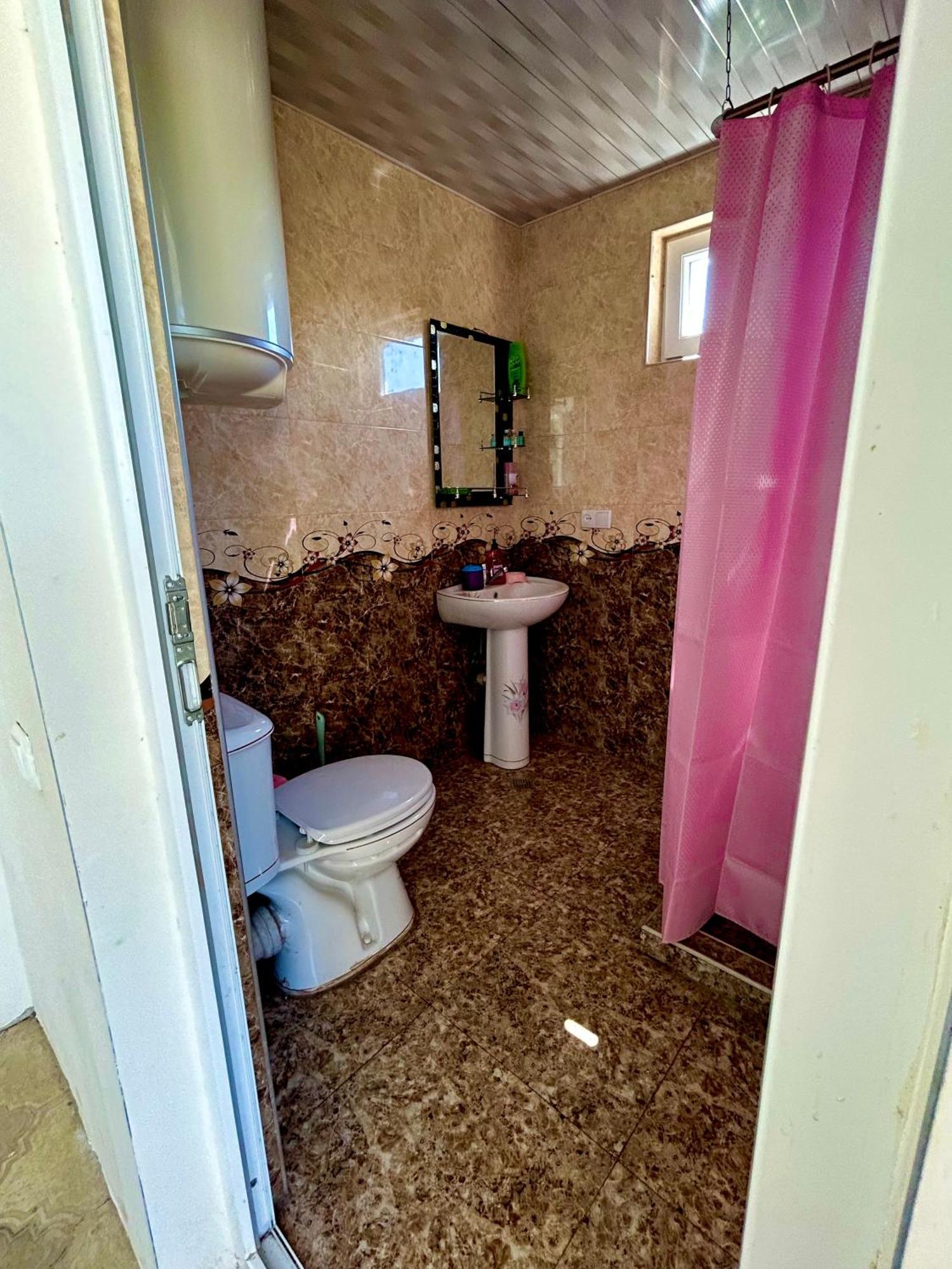 Vaso'S Guesthouse Katskhi Eksteriør bilde